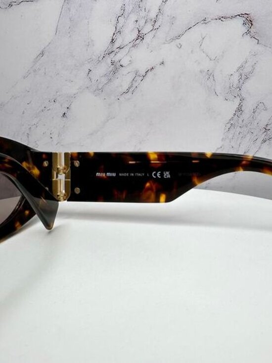 New MIU MIU Sunglasses Brown Tortoise Shell Oval Acetate Gold Logo Italy main image 8